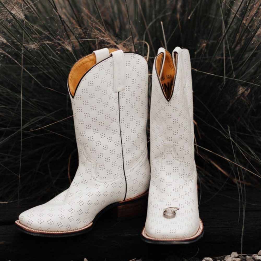 Tim Haul size 10 white wedding boots